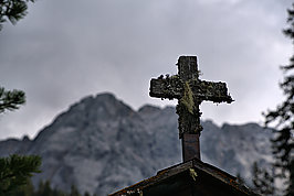 Wegkreuze (3v9)_t.jpg